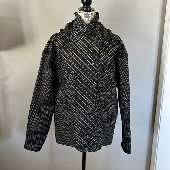 Colombia Jackets & Blazers - Columbia Omni-Tech Titanium Ski Jacket